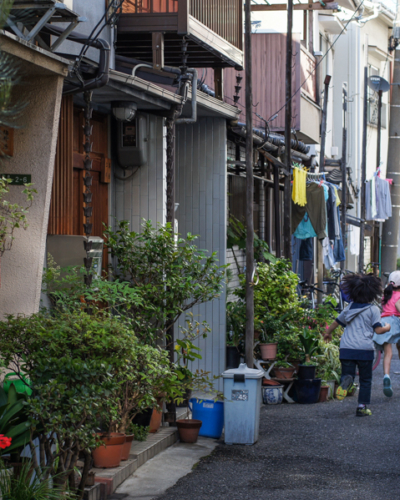 Un village de plusieurs millions d’habitants